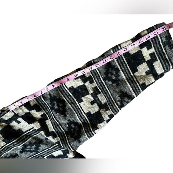 Vintage Aztec Patterned Wool Blazer - Picture 11 of 16